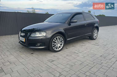 Хэтчбек Audi A3 2009 в 