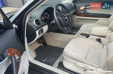 Хэтчбек Audi A3 2009 в 