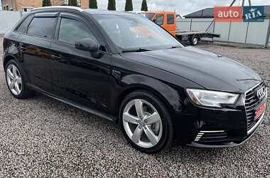 Хетчбек Audi A3 2017 в 