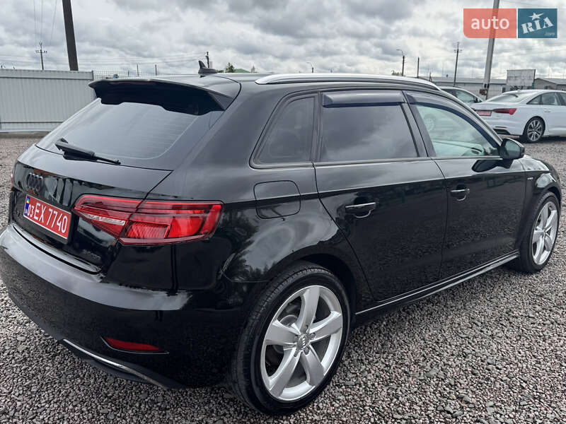 Хэтчбек Audi A3 2017 в Луцке