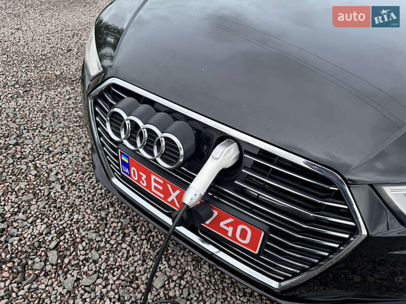 Хэтчбек Audi A3 2017 в Луцке