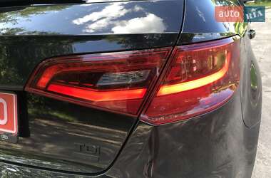 Хэтчбек Audi A3 2014 в 