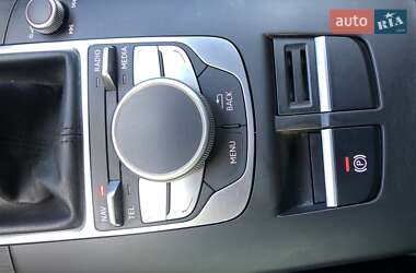 Хэтчбек Audi A3 2014 в 