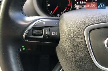 Хэтчбек Audi A3 2014 в 