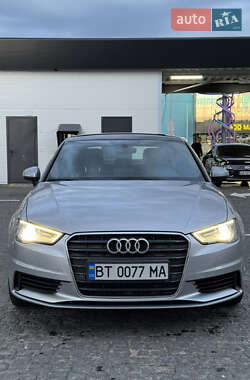Седан Audi A3 2016 в Киеве