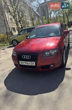 Хэтчбек Audi A3 2006 в 