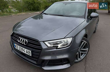 Седан Audi A3 2019 в 