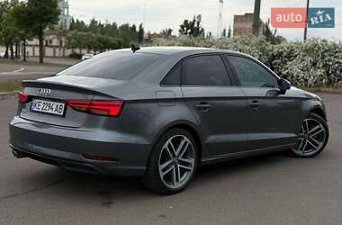 Седан Audi A3 2019 в 