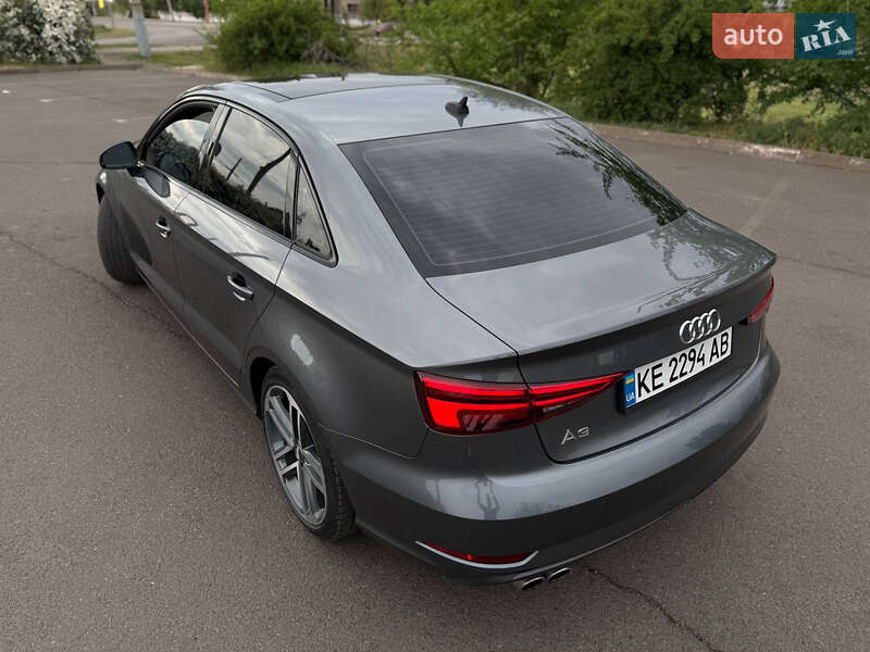 Седан Audi A3 2019 в Кривом Роге