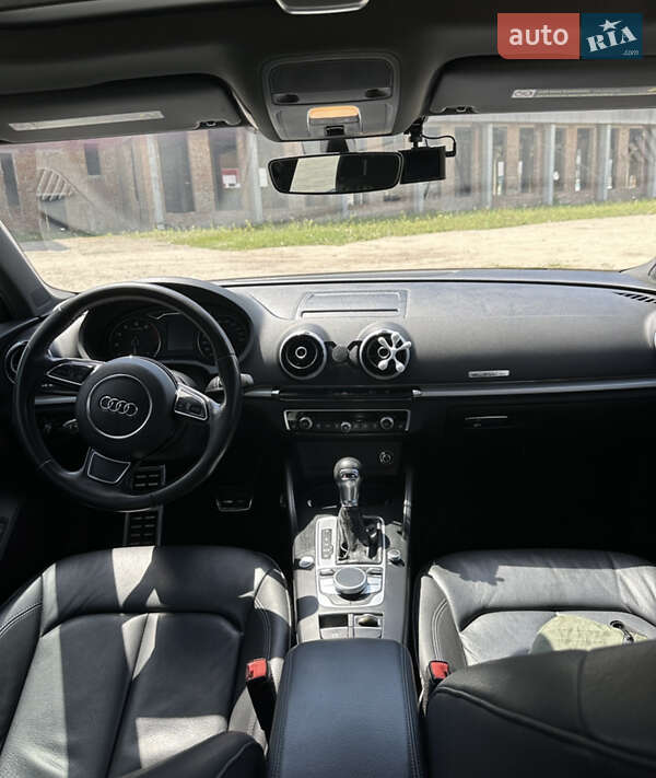 Седан Audi A3 2015 в Тернополе
