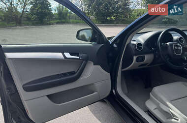 Хэтчбек Audi A3 2006 в 