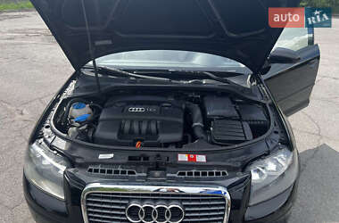 Хэтчбек Audi A3 2006 в 