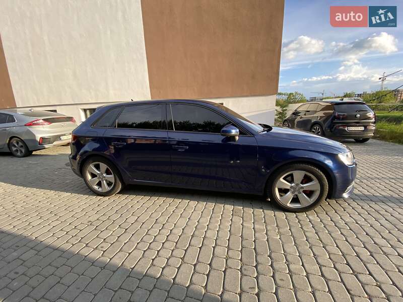 Хэтчбек Audi A3 2016 в Львове