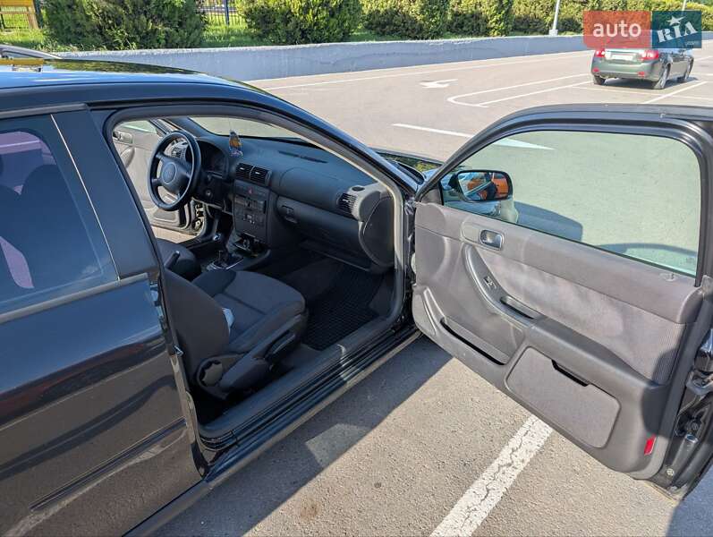 Хэтчбек Audi A3 2002 в Полтаве