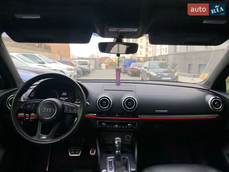 Седан Audi A3 2017 в Виннице