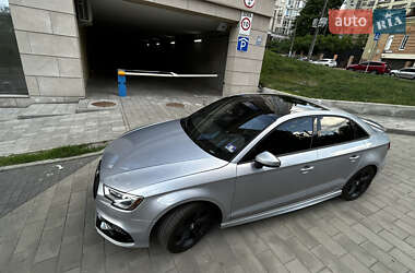 Седан Audi A3 2017 в 