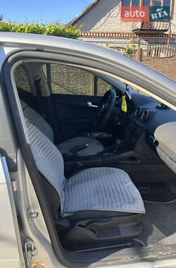 Хэтчбек Audi A3 2006 в 