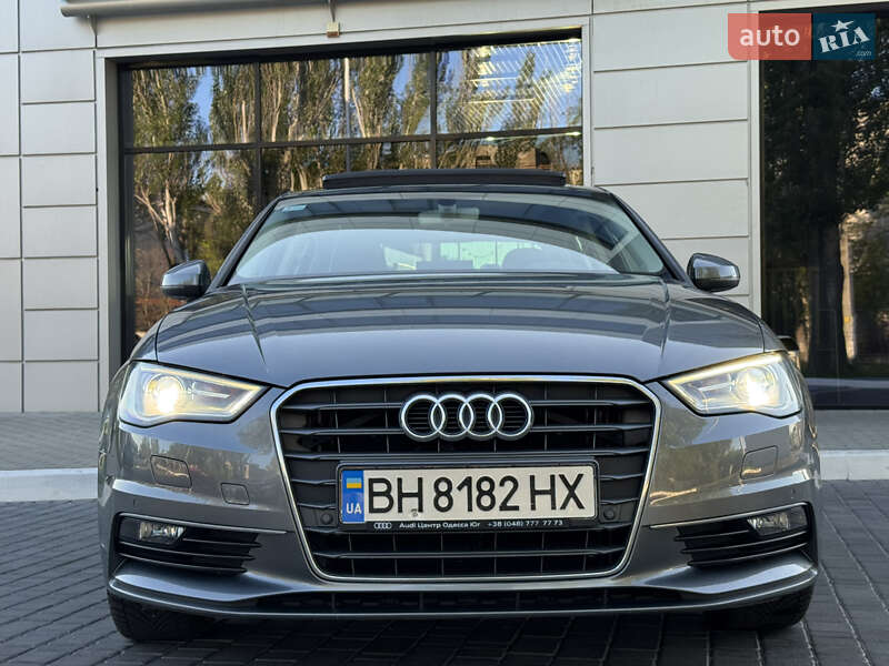Седан Audi A3 2015 в Одесі