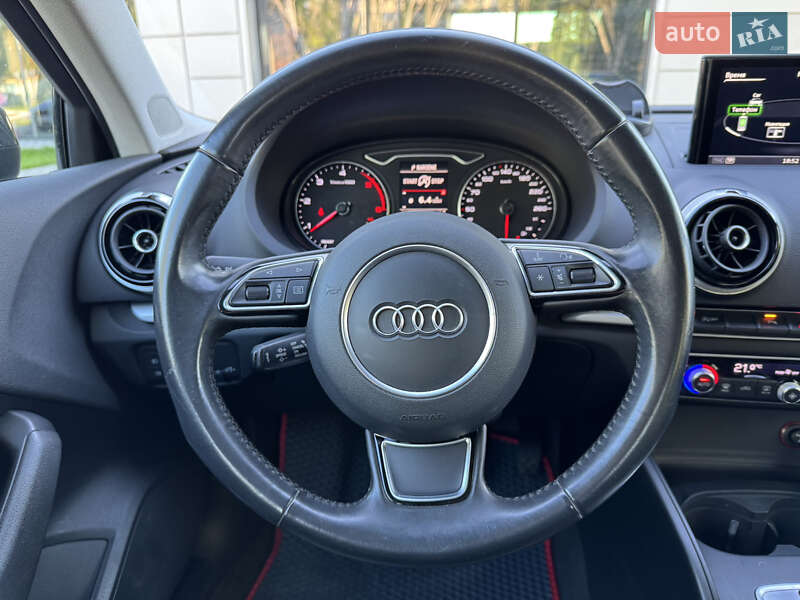Седан Audi A3 2015 в Одесі