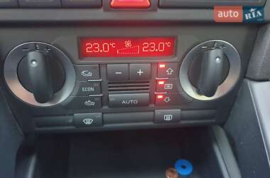 Хэтчбек Audi A3 2007 в 