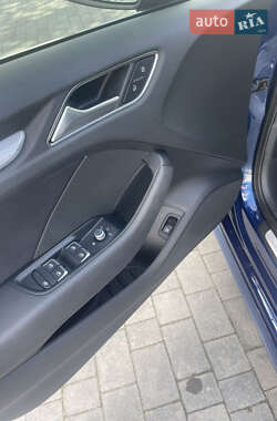 Хэтчбек Audi A3 2016 в 