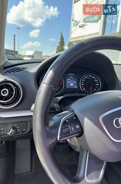Хэтчбек Audi A3 2015 в Черновцах