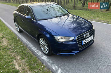 Седан Audi A3 2014 в 