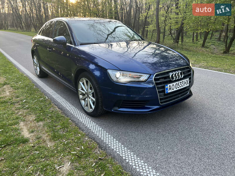 Седан Audi A3 2014 в 