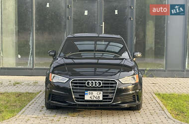 Седан Audi A3 2015 в Рівному