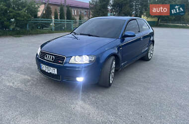 Хэтчбек Audi A3 2003 в Изяславе