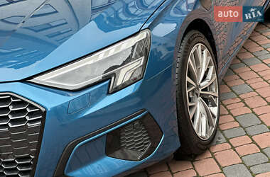 Хэтчбек Audi A3 2021 в 