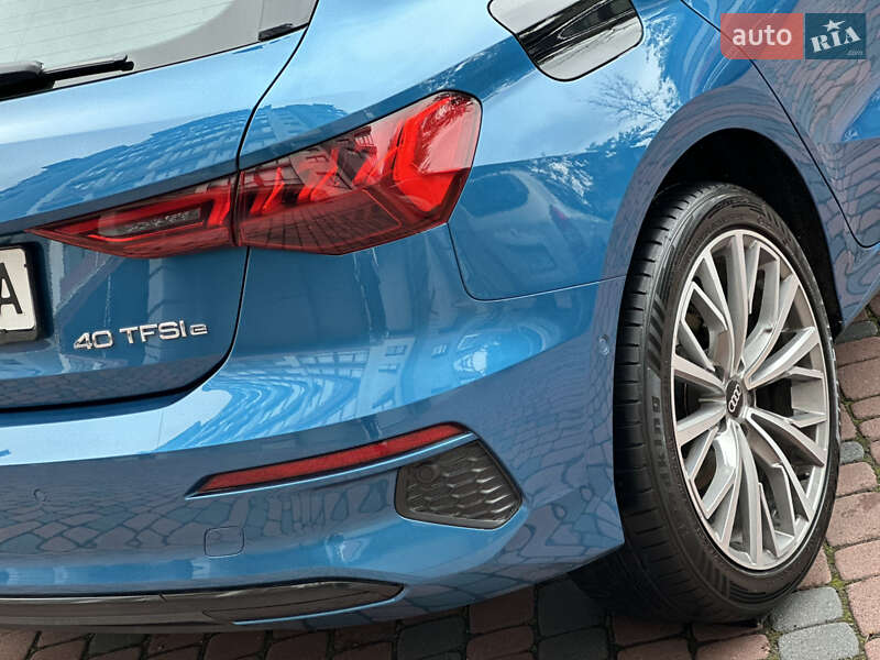Хэтчбек Audi A3 2021 в Ивано-Франковске