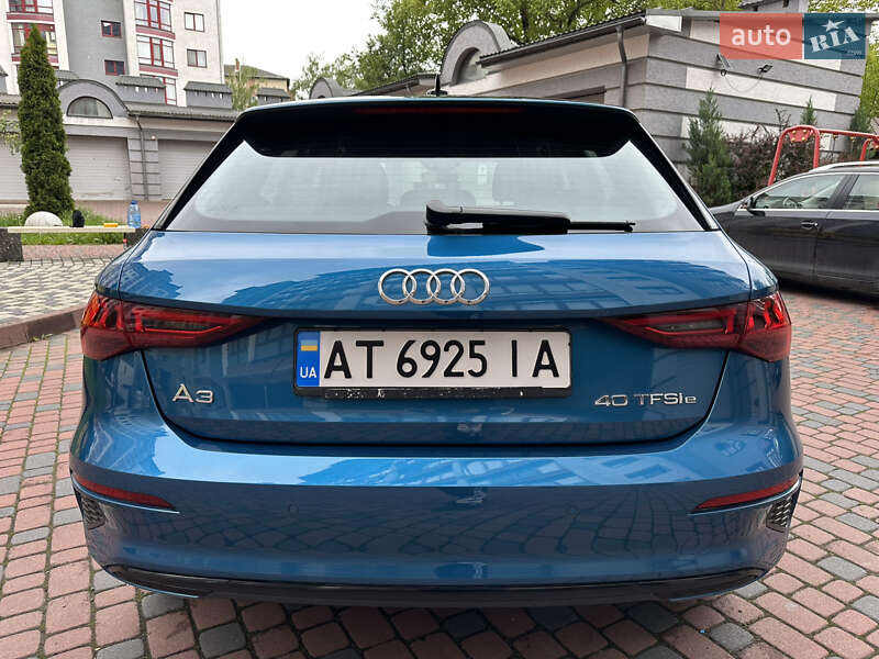 Хэтчбек Audi A3 2021 в Ивано-Франковске