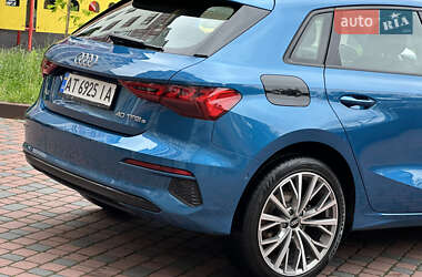 Хэтчбек Audi A3 2021 в 