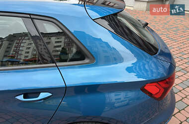 Хэтчбек Audi A3 2021 в 