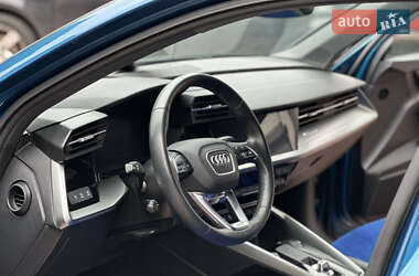 Хэтчбек Audi A3 2021 в 