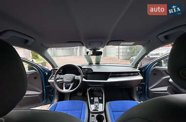 Хэтчбек Audi A3 2021 в 