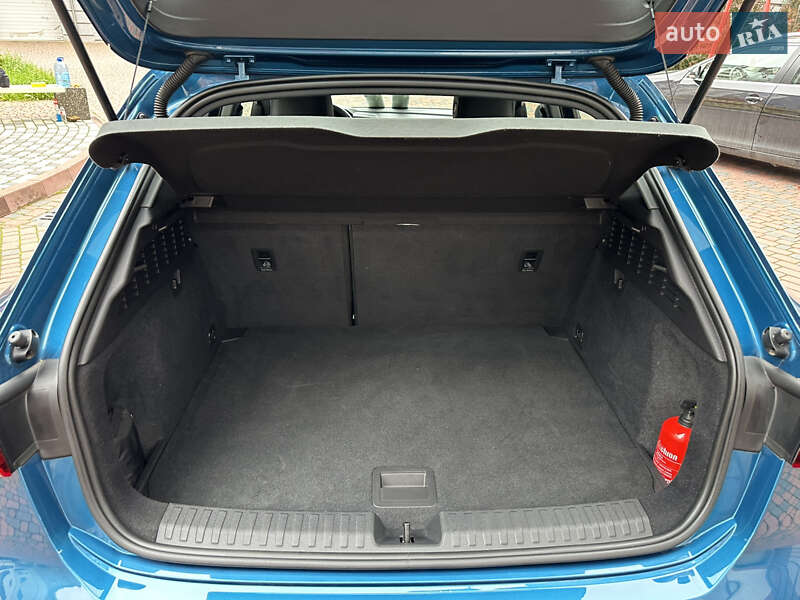 Хэтчбек Audi A3 2021 в Ивано-Франковске