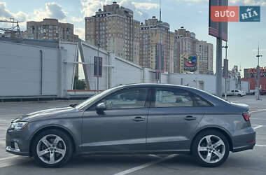 Седан Audi A3 2018 в 