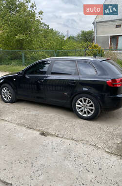 Хэтчбек Audi A3 2005 в 