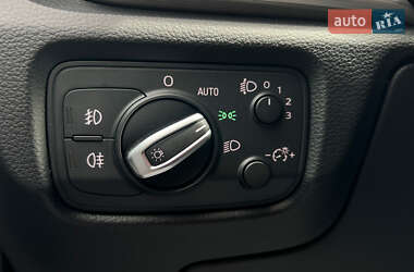 Хэтчбек Audi A3 2013 в 