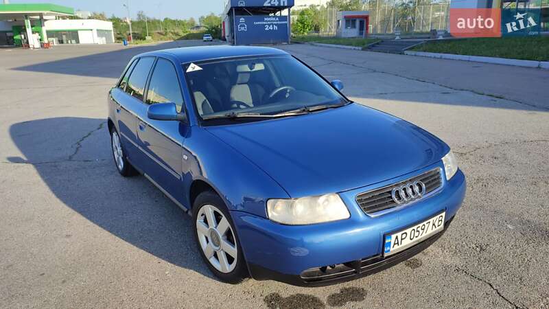 Хэтчбек Audi A3 2003 в Запорожье