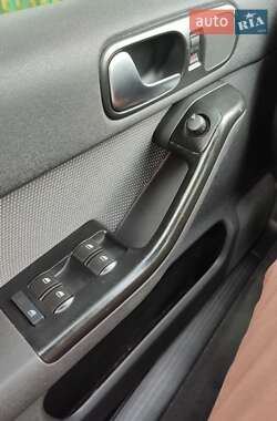 Хэтчбек Audi A3 2003 в Запорожье