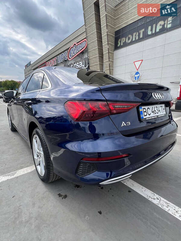 Седан Audi A3 2022 в Львове