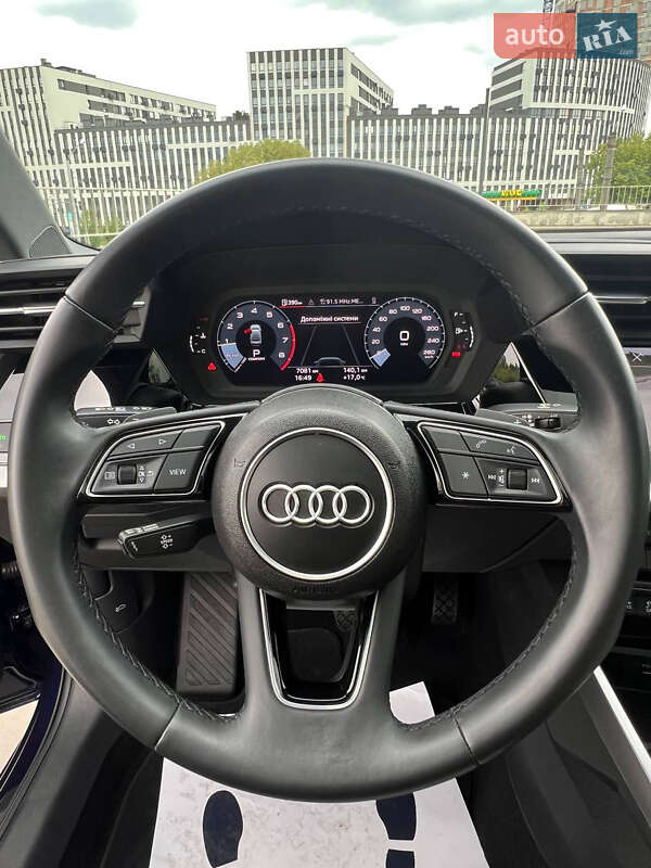 Седан Audi A3 2022 в Львове