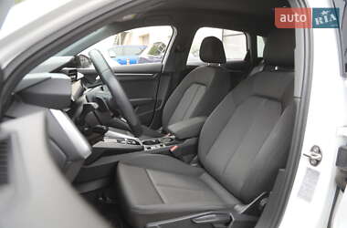 Хэтчбек Audi A3 2022 в 