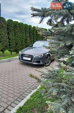 Седан Audi A3 2017 в 