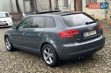 Хетчбек Audi A3 2009 в 
