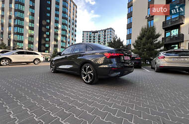Седан Audi A3 2023 в 