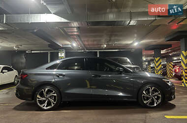 Седан Audi A3 2023 в 